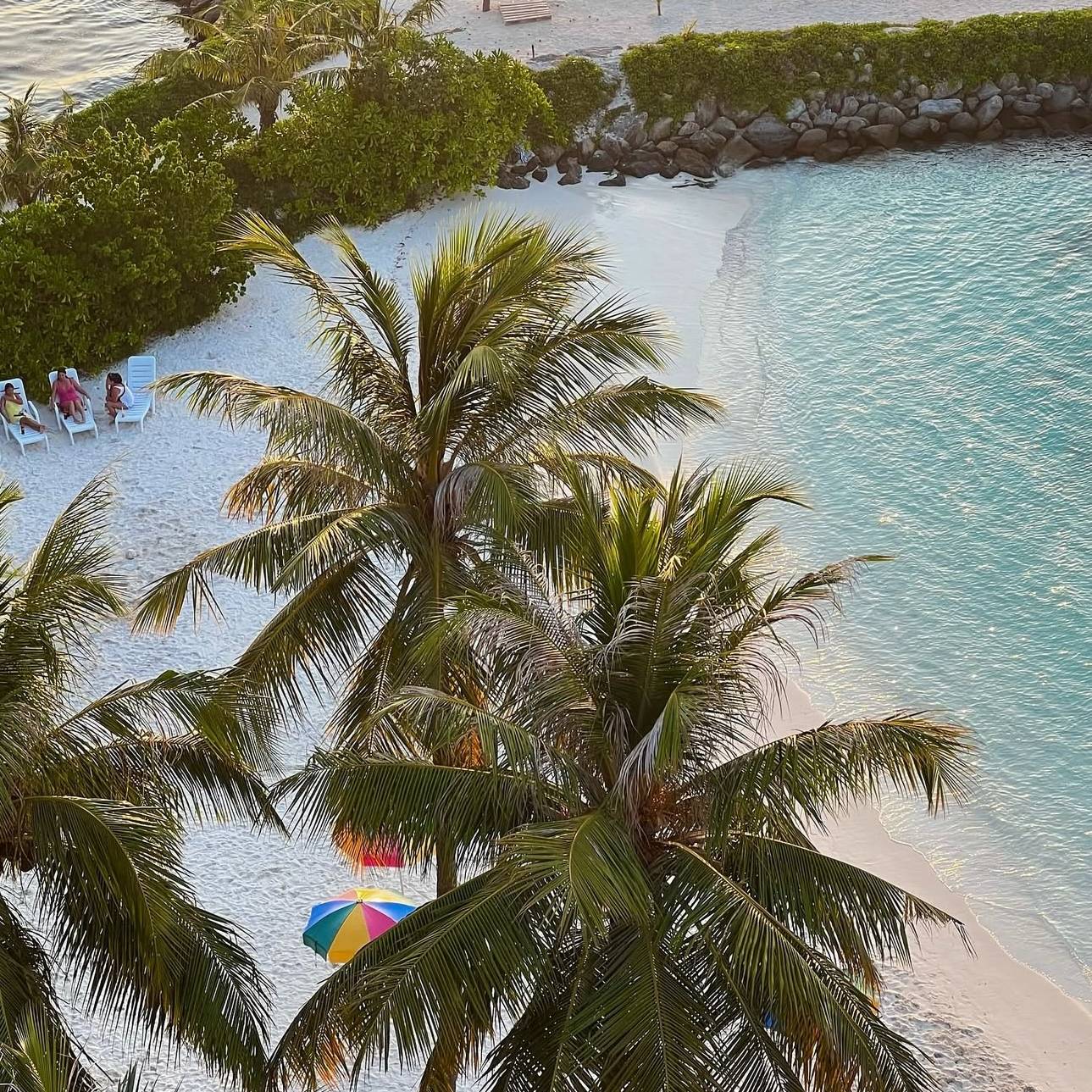 Maldives Chill Out Weekend Trip π²π»